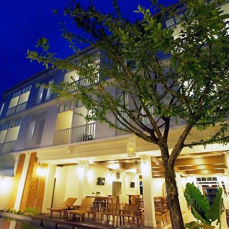Baan Pimpisa Hotell Bang Sare Eksteriør bilde